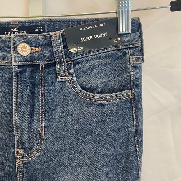NWT Hollister High Rise Super Skinny - Womens Size: 24R - Blue - Picture 2 of 5